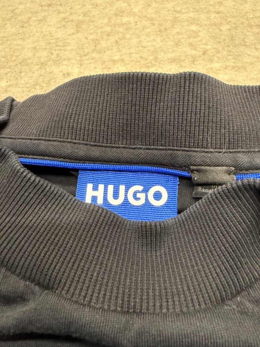 Hugo Boss Blue Label Crew Neck Short Sleeve Men's Black T-Shirt Size XL - Picture 4 of 8